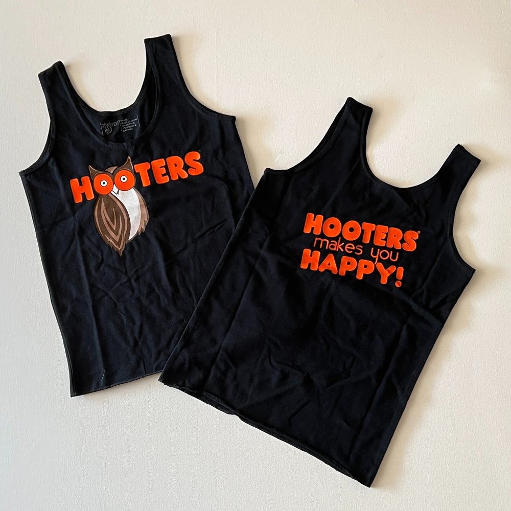 HOOTERS Juniors Size Small Uniform Tank Top in Black - NWOT